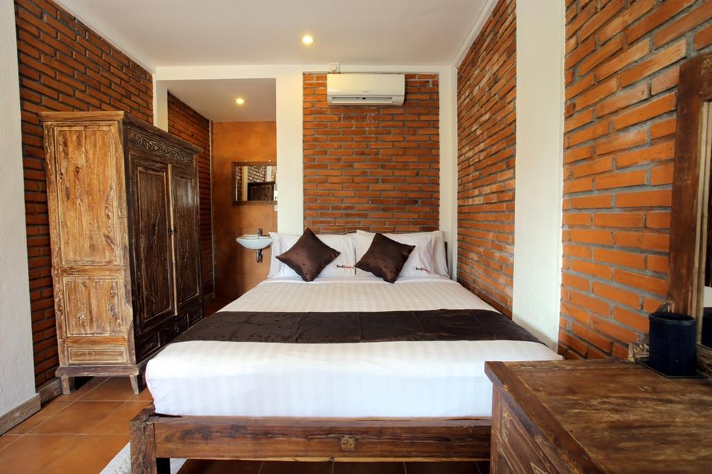 Reddoorz Near Raya Semer Canggu Esterno foto